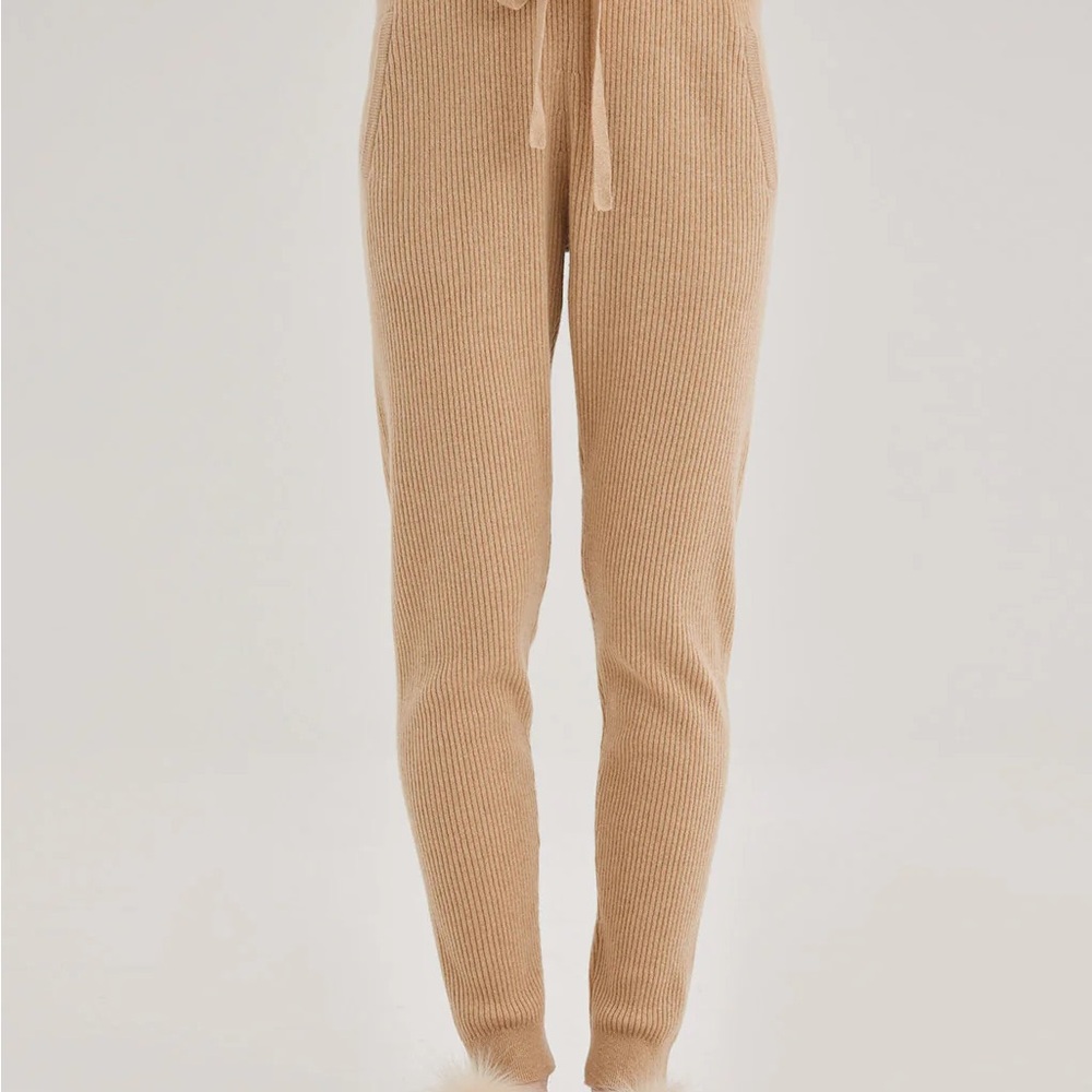 Nap Loungewear Cashmere Ribbed Drawstring Joggers in Camel
